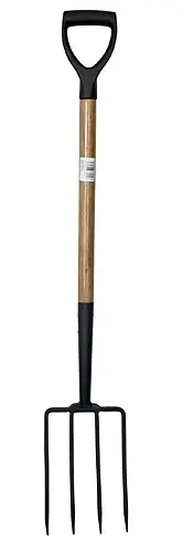 Strend Pro ásóvilla fa nyéllel, D-markolat, 4fog Eredeti