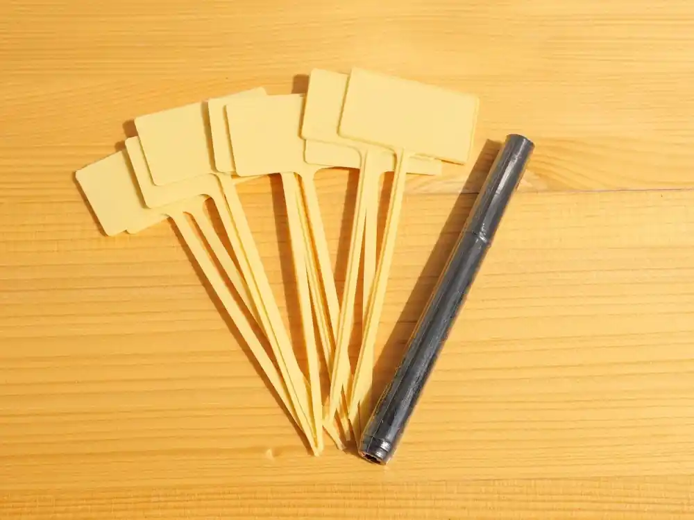 Kiárusítás Nortene Label 13 leszúrható jelölőtábla, sárga, 13cm, 10db