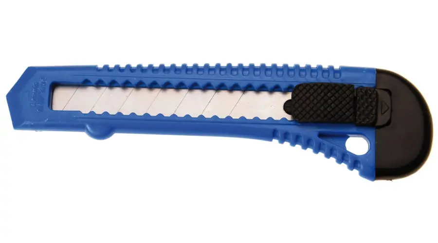 Vedd meg most BGS-7980 Univerzális kés 18mm