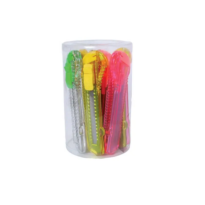 Ajánlat Festa műanyag, törhető pengés kés 18mm, 12db