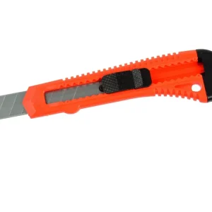 Geko tapétavágó kés, tördelhető, 18x150mm Újdonság